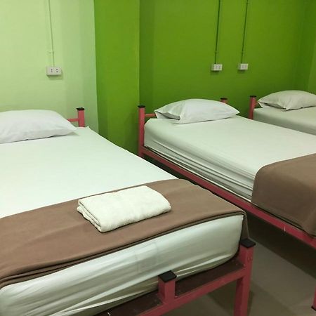 Baifern Mansion Hostel Krabi Exterior photo