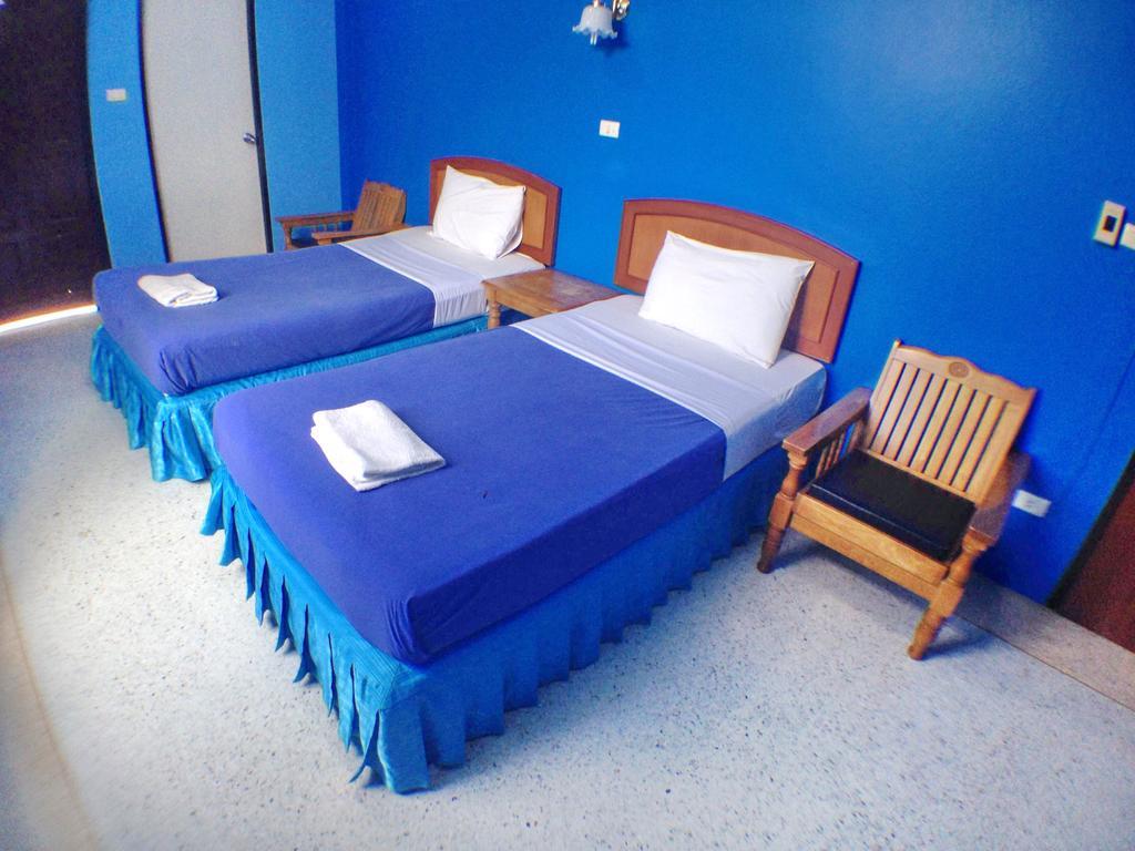 Baifern Mansion Hostel Krabi Exterior photo