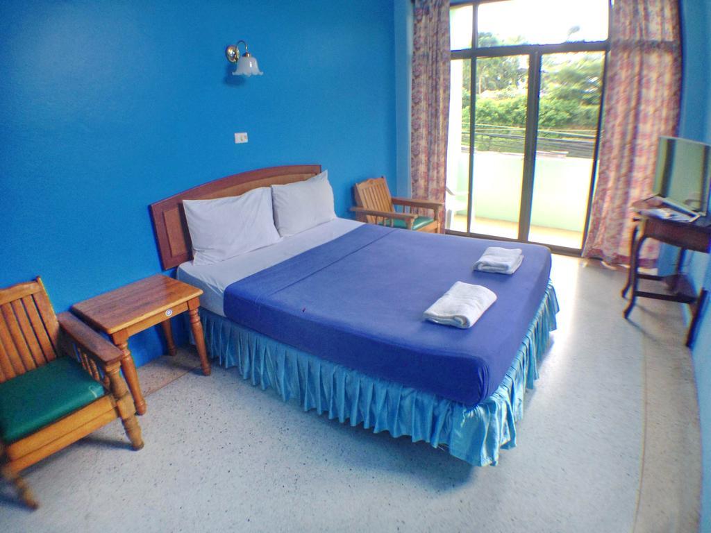 Baifern Mansion Hostel Krabi Exterior photo